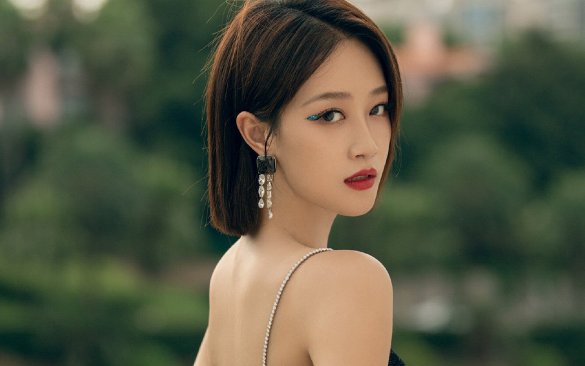 青少年体育社交行为与心理健康关联,体育心理健康与社会适应