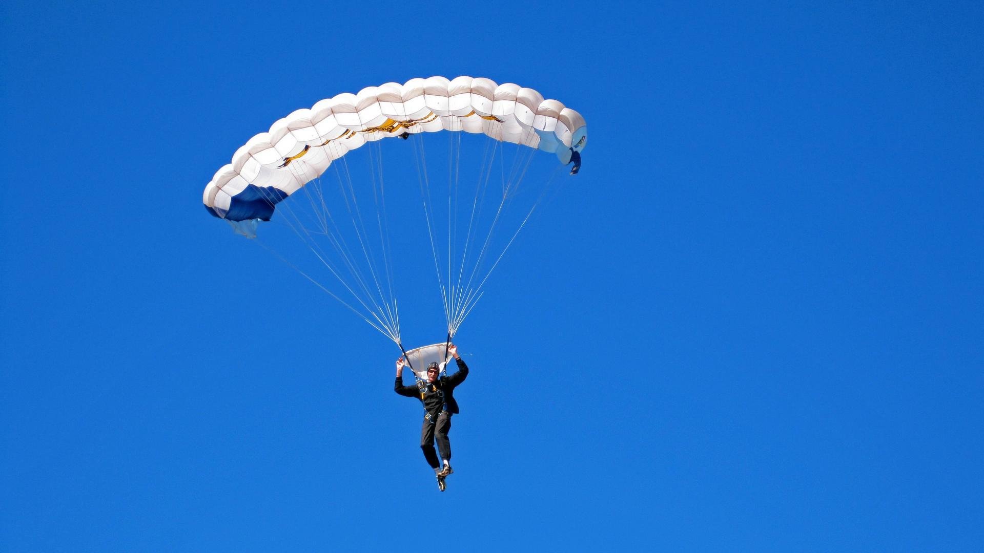 _智能跳远：科技赋能运动表现_，智能跳绳好不好
