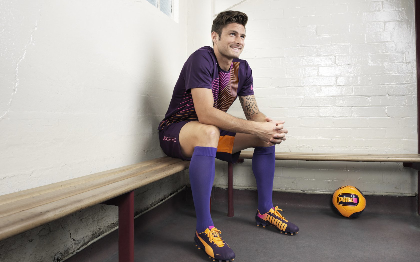 中国足球“智慧赛场”建设持续推进，行业基础设施全面优化，中国专业足球场建设进展